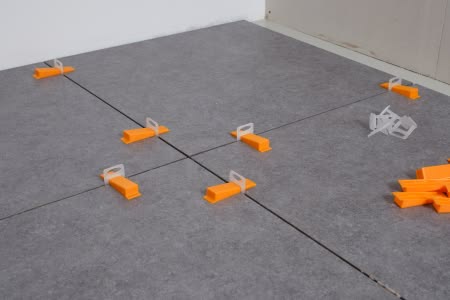 Levelit-croisillon-autonivelant-levelit
